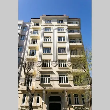 Stunning Bosphorus View & Historical By Deniz Suites Lejlighed *