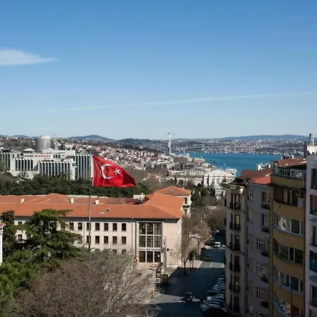 Lejlighed Stunning Bosphorus View & Historical By Deniz Suites